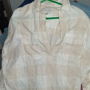 American Eagle Cream Textured Shirt